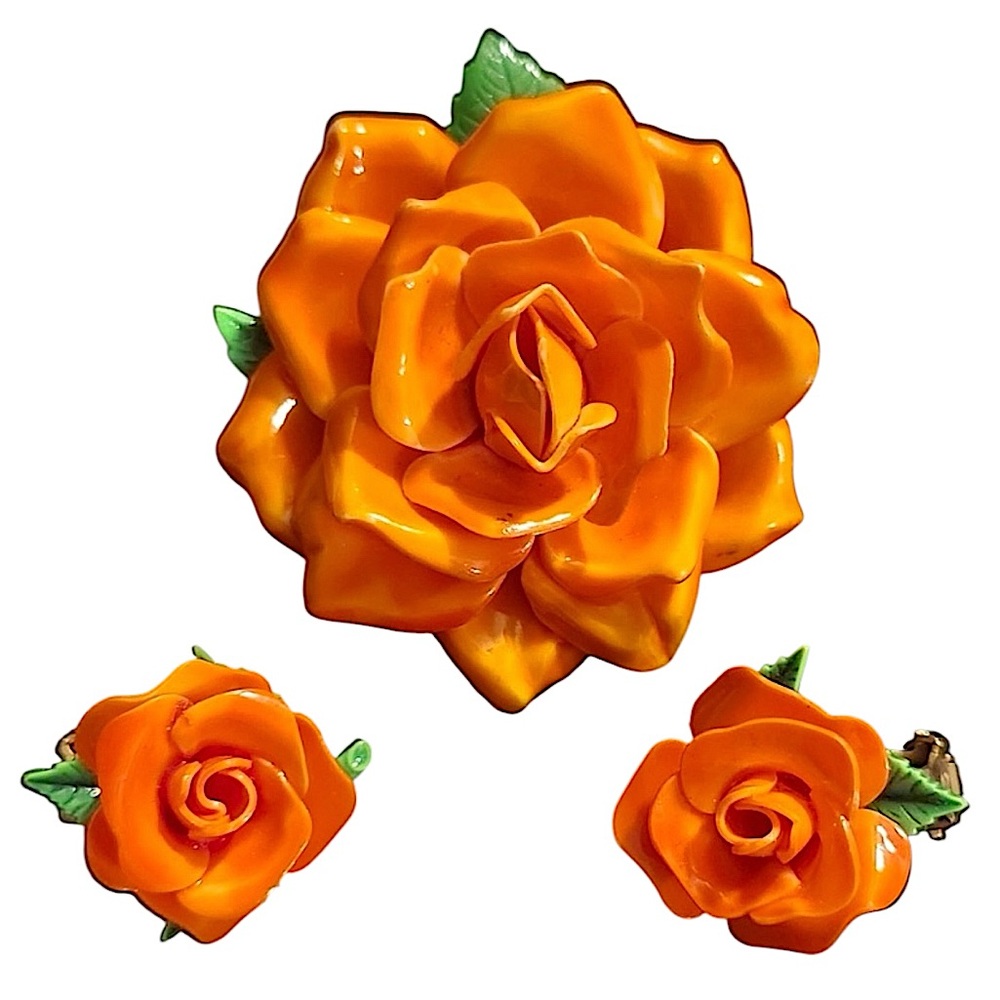 VINTAGE Harvest Orange MCM Celluloid Enamel Rose Brooch Clip On Earrings
